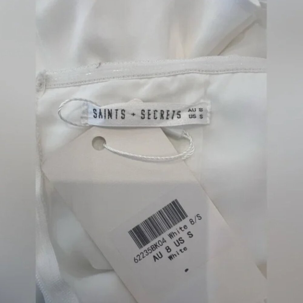 Saints + Secrets Elegant White Off-Shoulder Romper - Picture 8 of 10